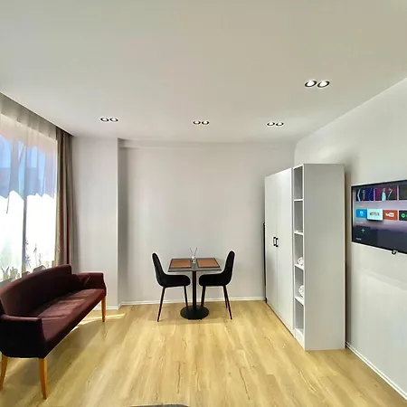 Apartment Mara 4 *